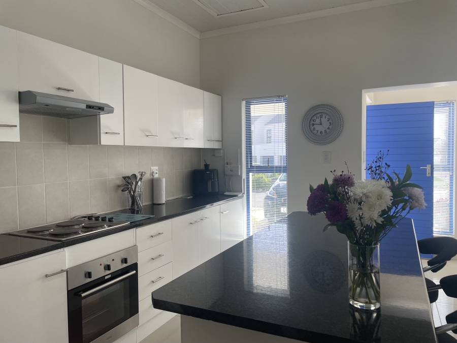 3 Bedroom Property for Sale in Blue Lagoon Western Cape